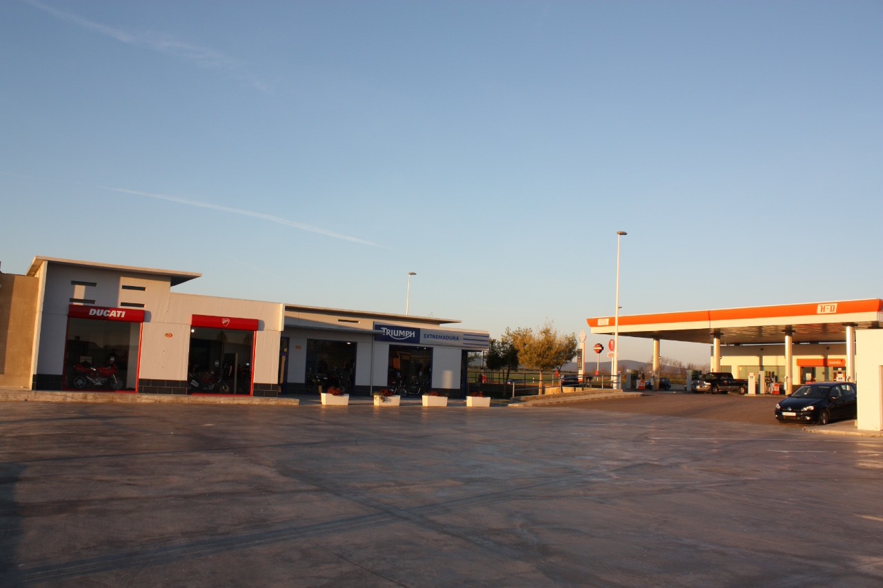 SHOP